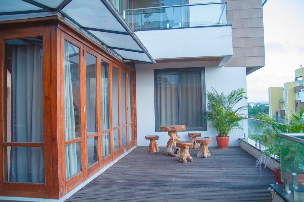Gulmohar - Luxurious Penthouse Family Rooms Kolhapur